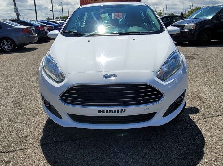 2015 Ford Fiesta SE