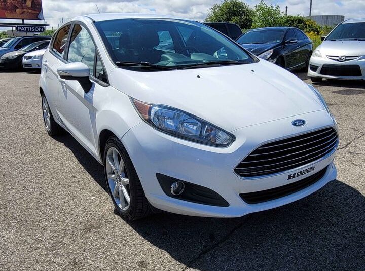 2015 Ford Fiesta SE