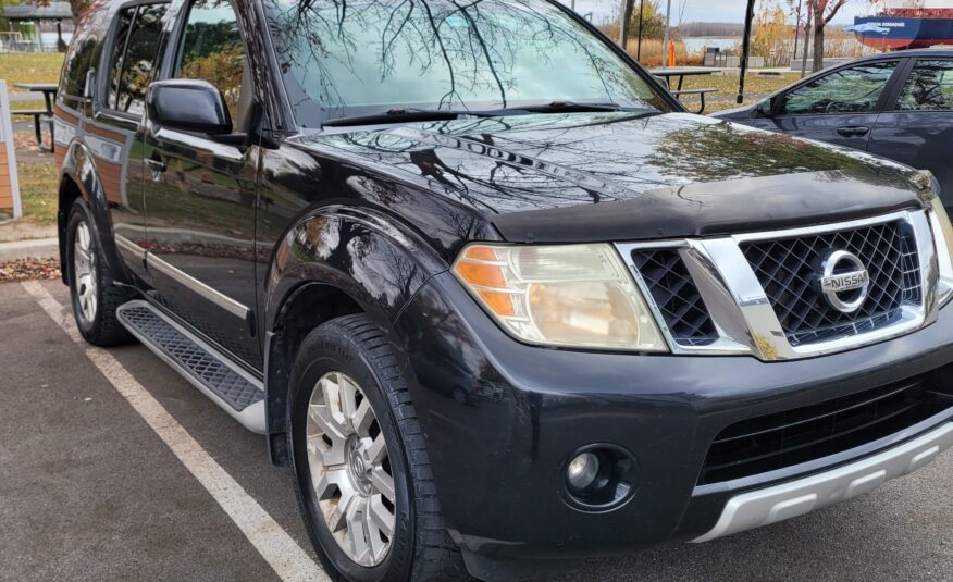 2009 Nissan Pathfinder 4WD 4dr V6 LE