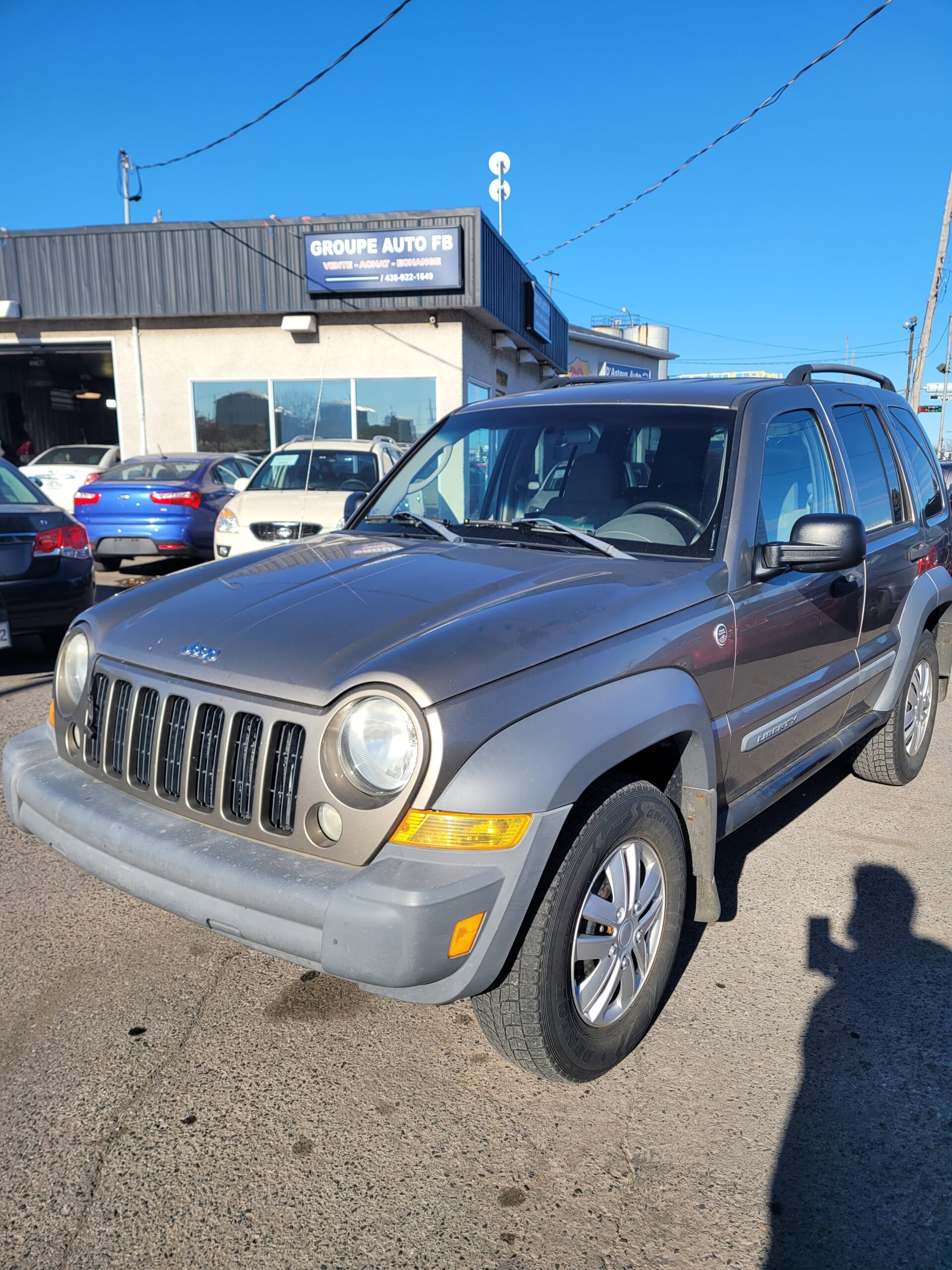 2005 Jeep Liberty 4dr Sport 4WD