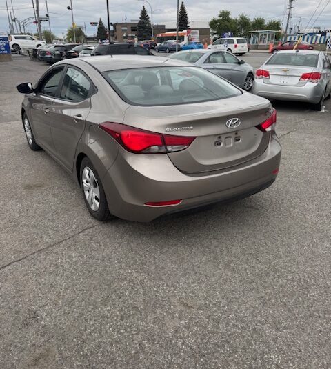 hyundai elantra 2015