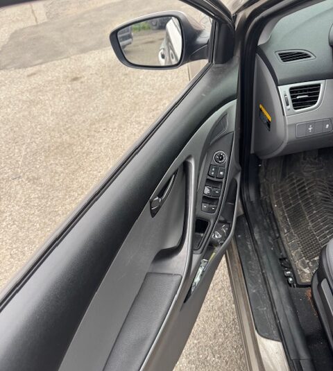 hyundai elantra 2015