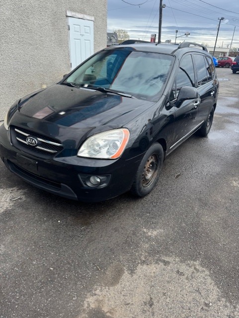 Kia rondo 2009