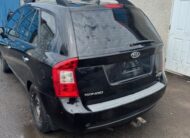 Kia rondo 2009