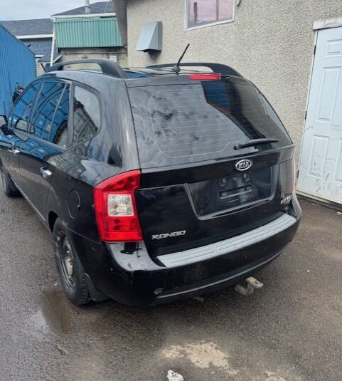 Kia rondo 2009
