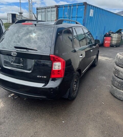 Kia rondo 2009
